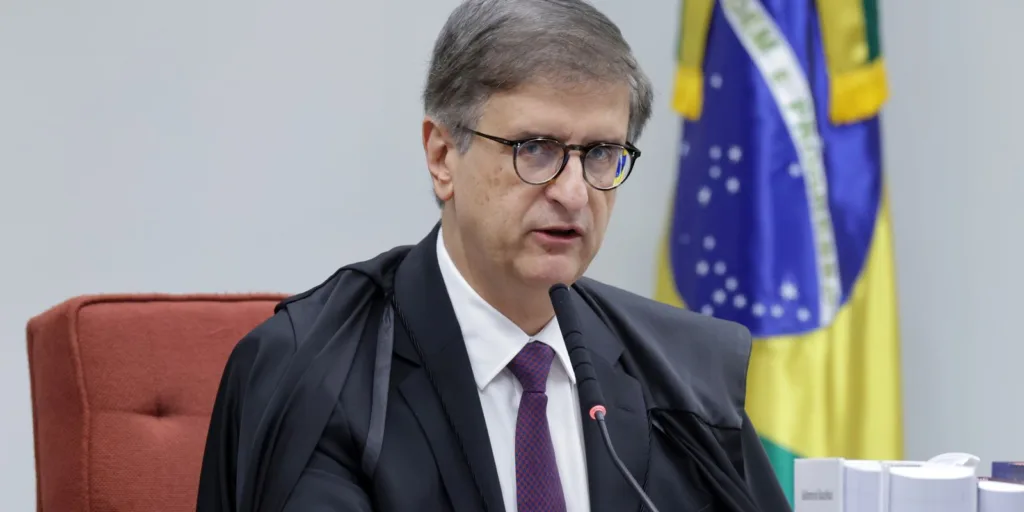 PGR envia ao Supremo parecer favorável à pejotização do trabalho