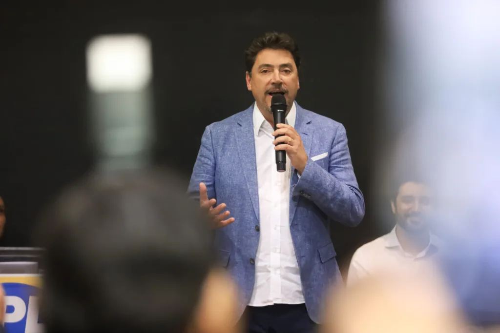 PL de Goiás Define Estratégias Eleitorais para 2026 com Apoio de Bolsonaro e Expectativa por Valdemar