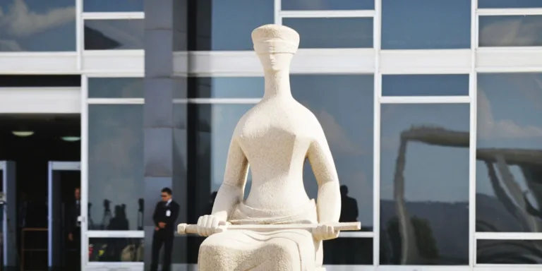 Defesa pede que STF apure vazamento de mensagens íntimas de Vorcaro