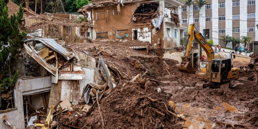 Sobe para 72 o número de mortos nas chuvas em Minas Gerais