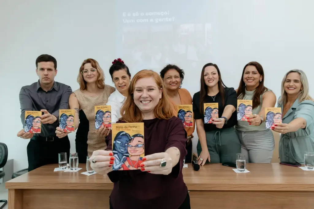 Projeto Maria da Penha nas Escolas percorre Goiás com apoio da Viação Carvalho no combate à violência contra a mulher