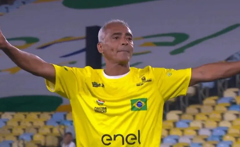 Jogo solidário entre Amigos de Romário e Alex Dias chega à 10ª edição em Anápolis