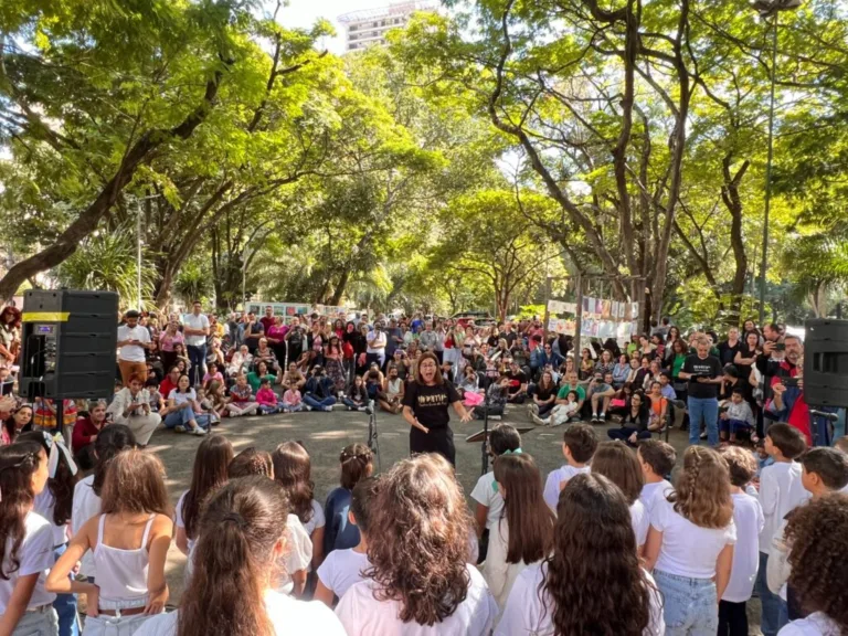 Arte no Bosque reúne exposições e apresentações culturais no Bosque dos Buritis