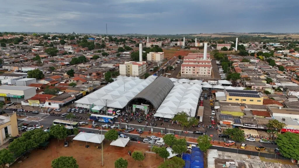 Prefeitura de Goiânia celebra Dia do Trabalhador com oferta de empregos e shows