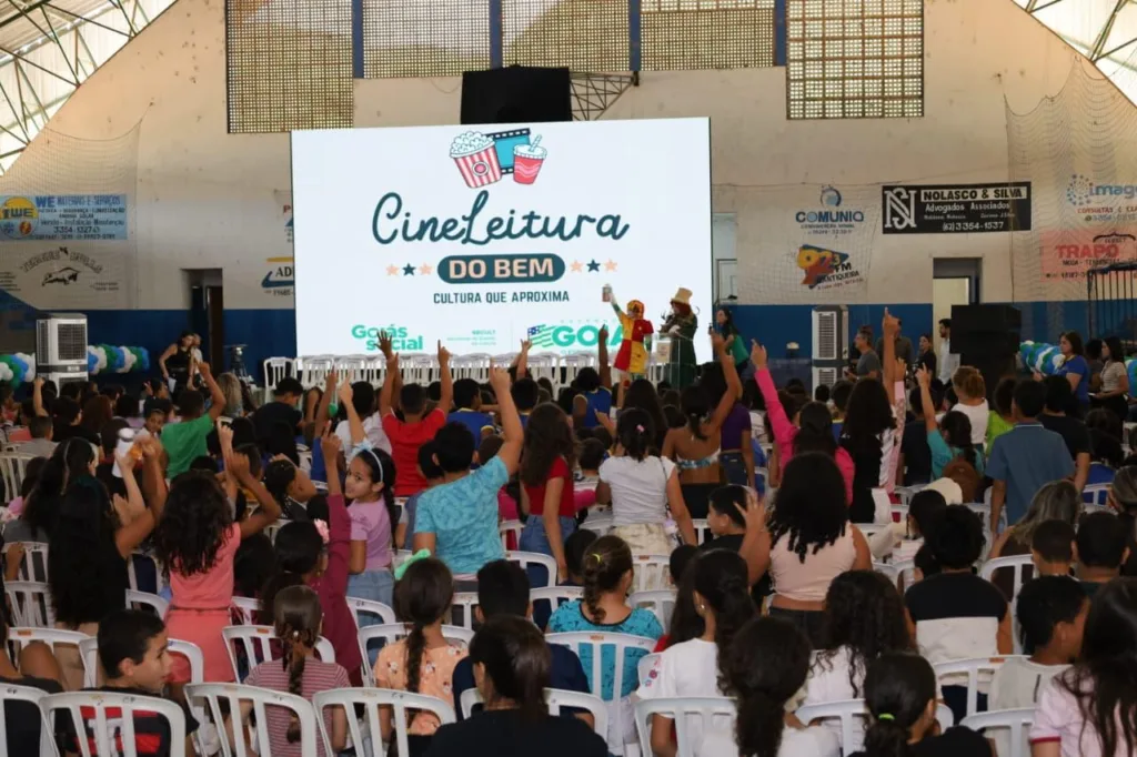 Governo de Goiás divulga municípios que vão receber o Cine Leitura do Bem