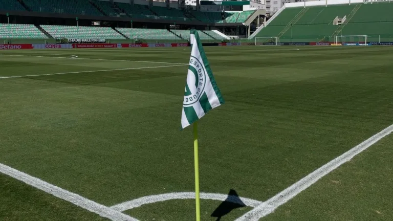 Goiás x Criciúma: onde assistir ao vivo, horário, escalações e arbitragem da Série B