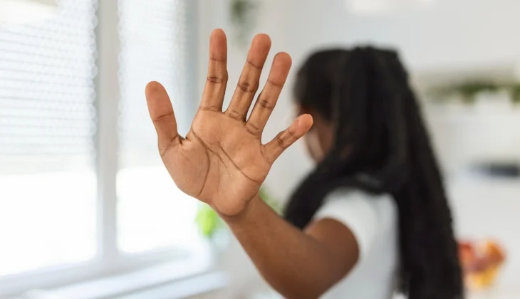 Judiciário goiano analisa medidas protetivas em até 24 horas, apontam dados do CNJ