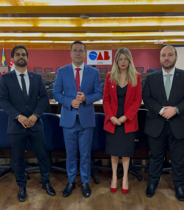 A pedido da OAB, Justiça tranca ação penal contra advogada de Cocalzinho