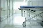Estado e município deverão realizar cirurgia e indenizar paciente por demora na fila do SUS