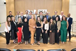 Comissões trabalhistas debatem o futuro das relações coletivas de trabalho em seminário na ESA