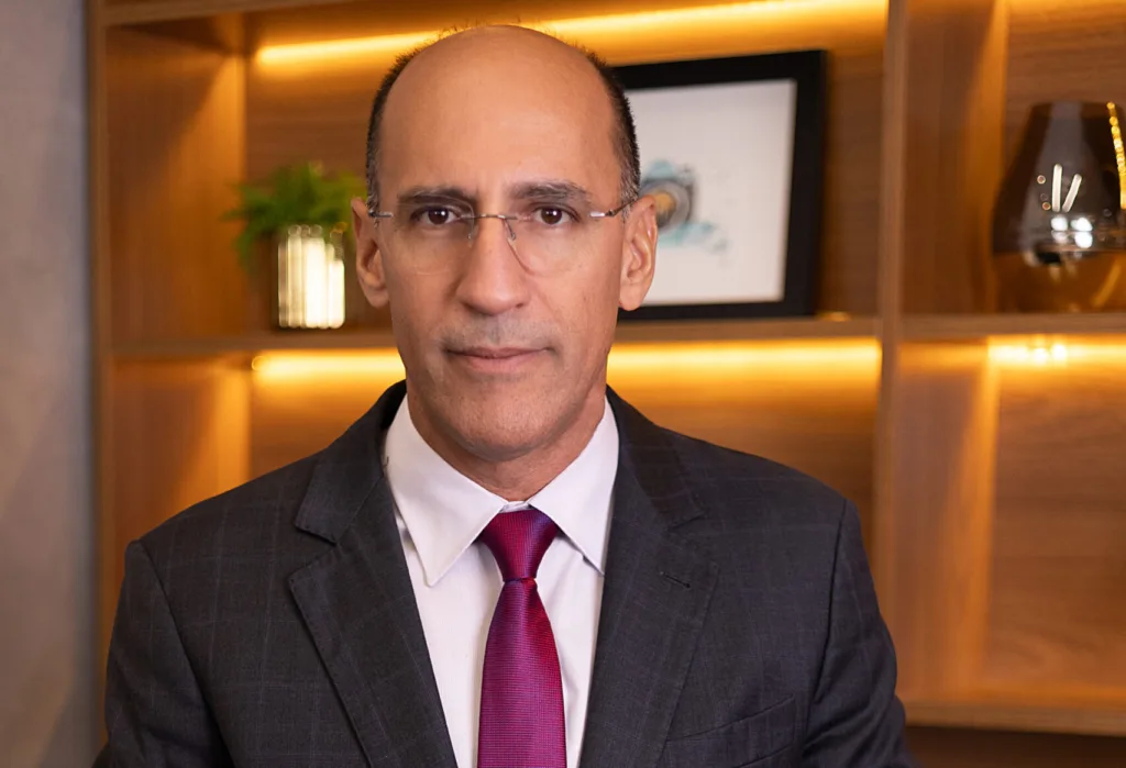 Paulo Sérgio ministra curso sobre novas regras de publicidade na advocacia em Bela Vista de Goiás