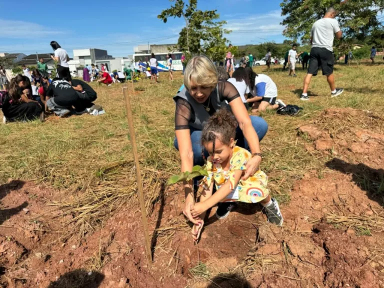 Goiânia ultrapassa 11 mil mudas plantadas e distribuídas em 2026