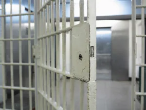 TJGO cria comissão para implantação de central de regulação de vagas prisionais em Goiás