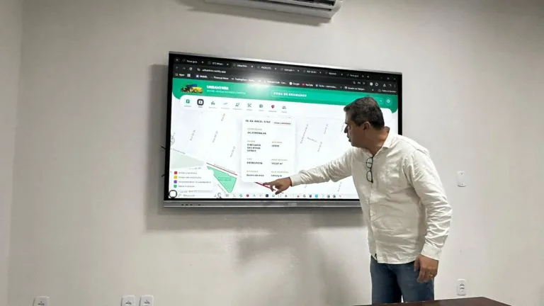 Comurg utiliza aplicativo para otimizar remoção de resíduos em Goiânia