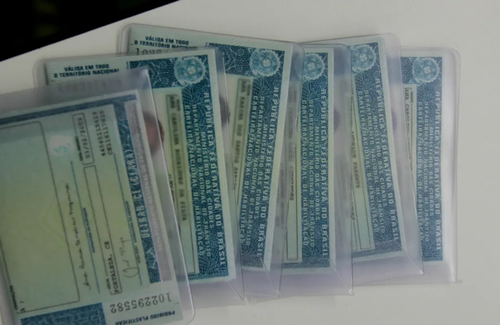 Alego aprova em definitivo isenção de taxa de CNH para policiais e integrantes da Polícia Científica