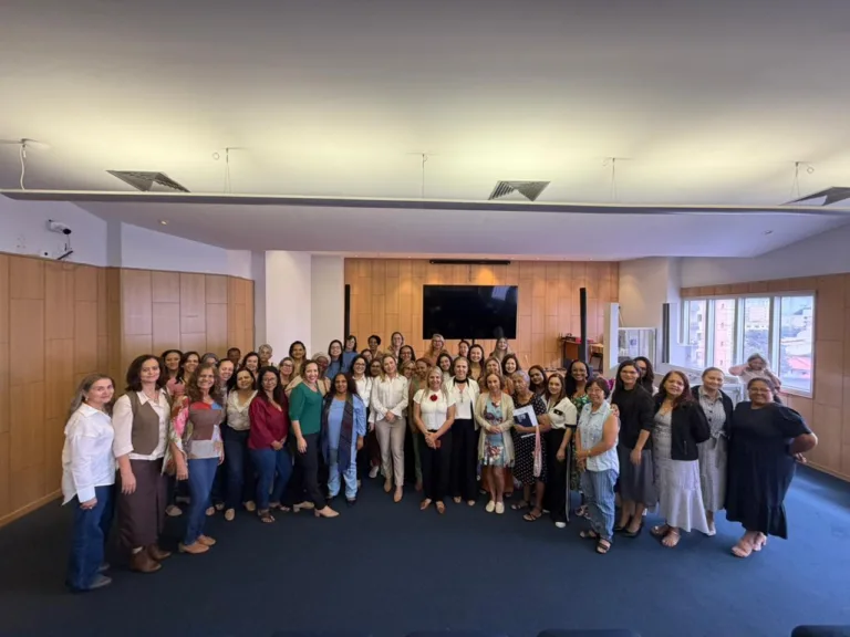 Dia do Assistente Social é celebrado com homenagem promovida pela Semasdh em Goiânia