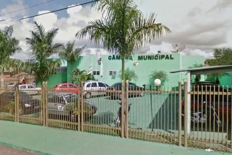 Justiça suspende concurso da Câmara de Senador Canedo por falha em isenção de taxa