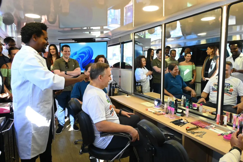 Prefeitura de Goiânia inicia nova etapa da Caravana Emprego e Renda com atendimentos simultâneos no Buriti Shopping e na Av. Mangalô