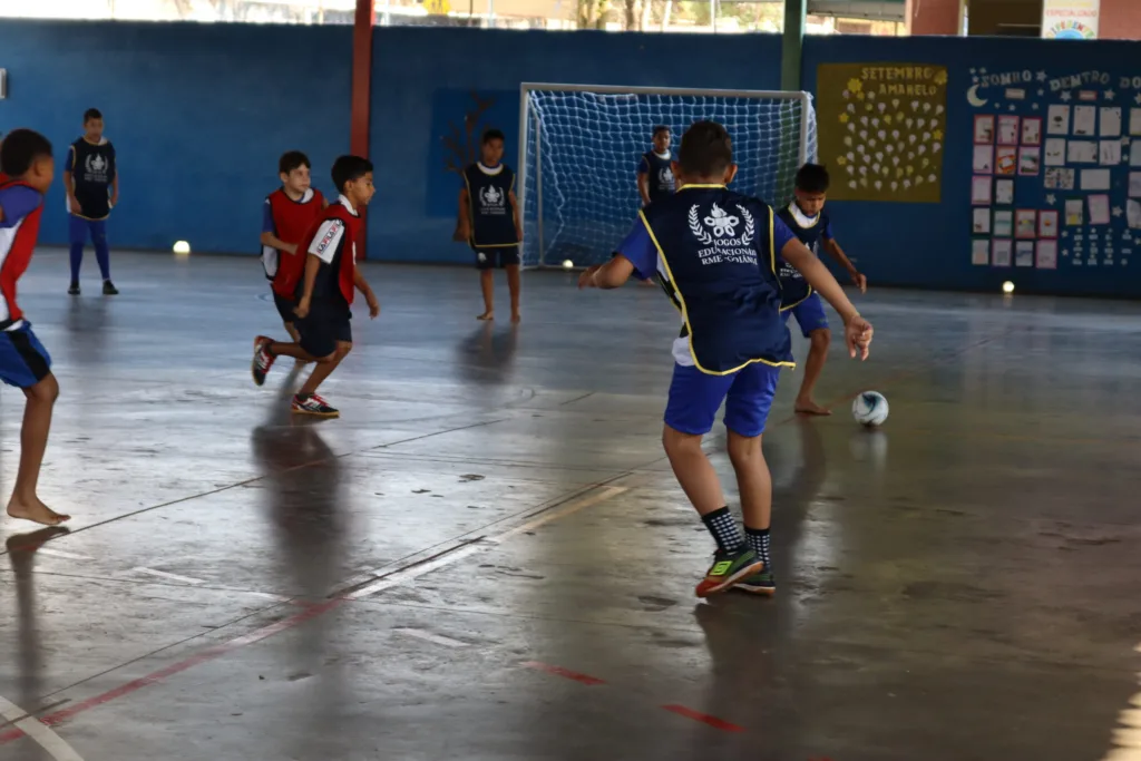 Mais de 3 mil estudantes da rede municipal participam de Campeonato de Futsal