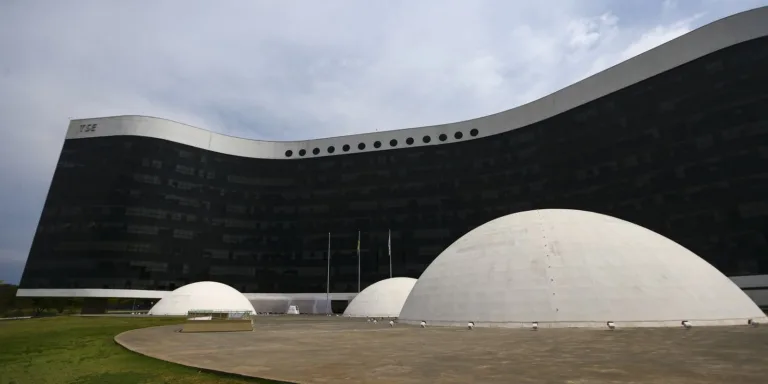 IA pode gerar mais fake news nas eleições, alertam especialistas