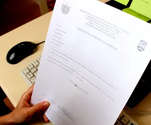 Comissão aprova PL sobre consulta a antecedentes criminais em casos de violência doméstica