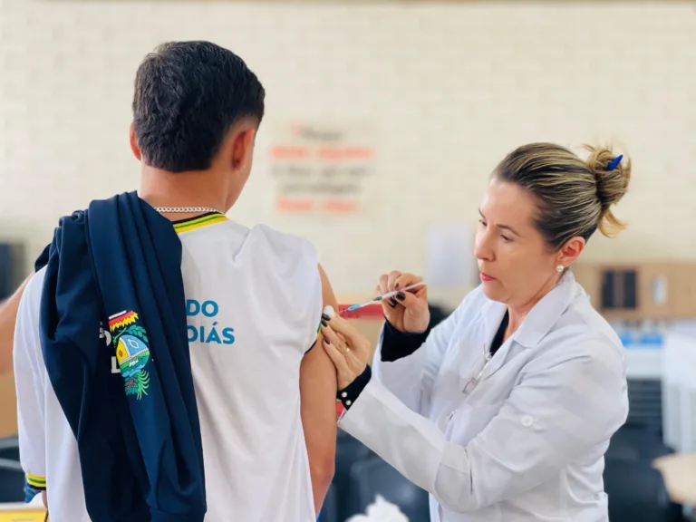Público de 15 a 19 anos tem até o dia 30 de junho para se vacinar contra HPV
