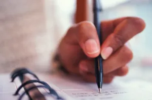 Candidata não considerada parda deverá retornar à lista de cotistas do concurso do TJSP