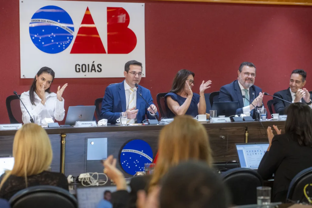 Pela primeira vez na história, três diretores assumirão a presidência da OAB-GO durante licença do presidente Rafael Lara Martins