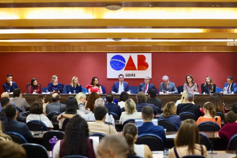 OAB-GO promove encontro com ministro do TST e destaca papel da advocacia na construção da Justiça