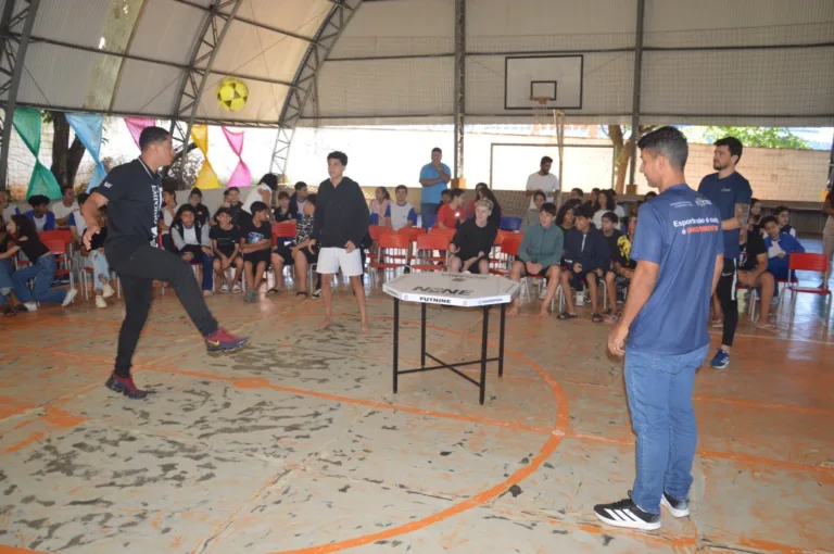 Prefeitura de Goiânia realiza 1º Torneio de Futmesa na Rede Municipal de Educação