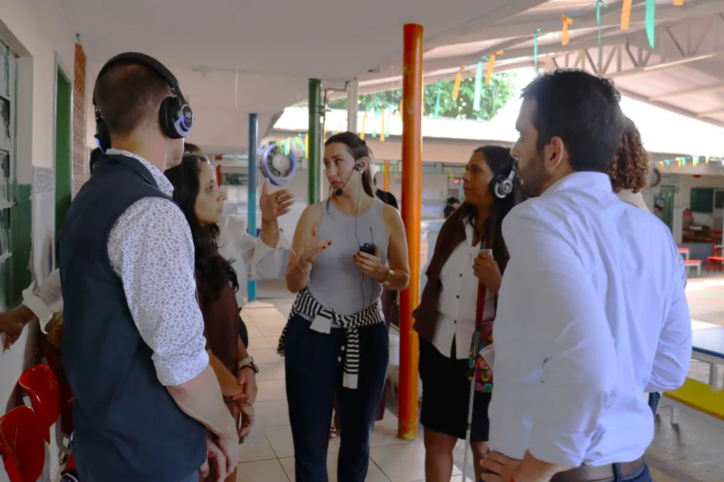 Rede municipal de Educação recebe especialistas da Universidade de Stanford