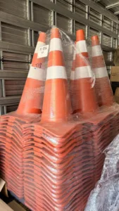 Comurg reforça segurança das equipes com entrega de mais de 250 cones de sinalização