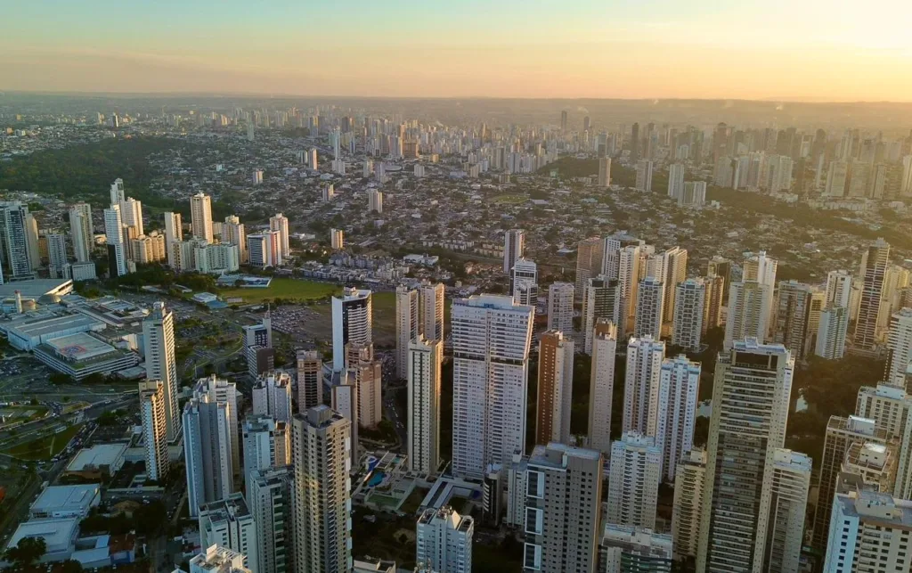 Goiânia lidera abertura de empresas em Goiás e registra 4,7 mil novos negócios em junho