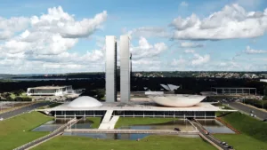 OAB-GO pede atuação da bancada goiana contra projeto que limita Justiça gratuita a quem recebe até dois salários mínimos