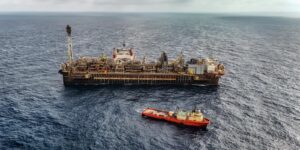 Produção de petróleo e gás no Brasil cresce 14% no 2º trimestre