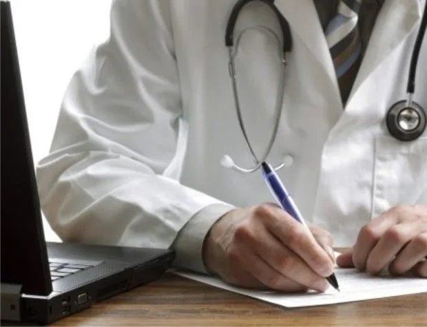 Senado aprova penas maiores em crimes contra professores, educadores, médicos e enfermeiros