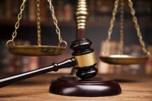 Projeto define em lei requisitos do notável saber jurídico para cargo em tribunais