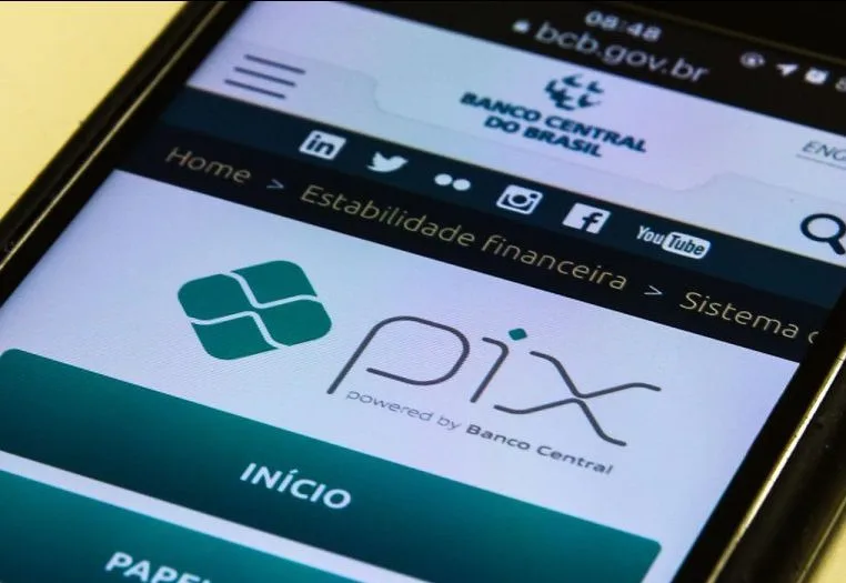 Projeto de lei em tramitação na Câmara garante ressarcimento a vítimas de fraudes com Pix