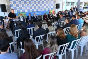 Mabel inaugura posto de cartórios na Central de Óbitos para atendimento fora do expediente