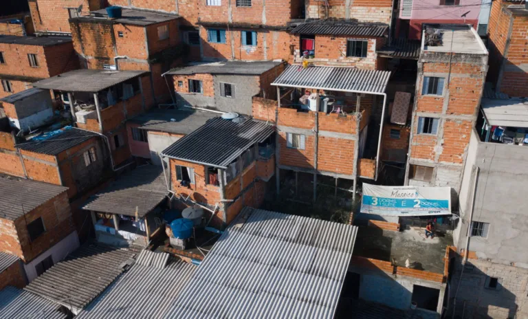 Goiás agora tem lei que institui nas escolas campanha de combate ao preconceito contra pobres