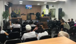 Tribunal do Júri condena homem a mais de 53 anos por feminicídio e furto em Alto Horizonte