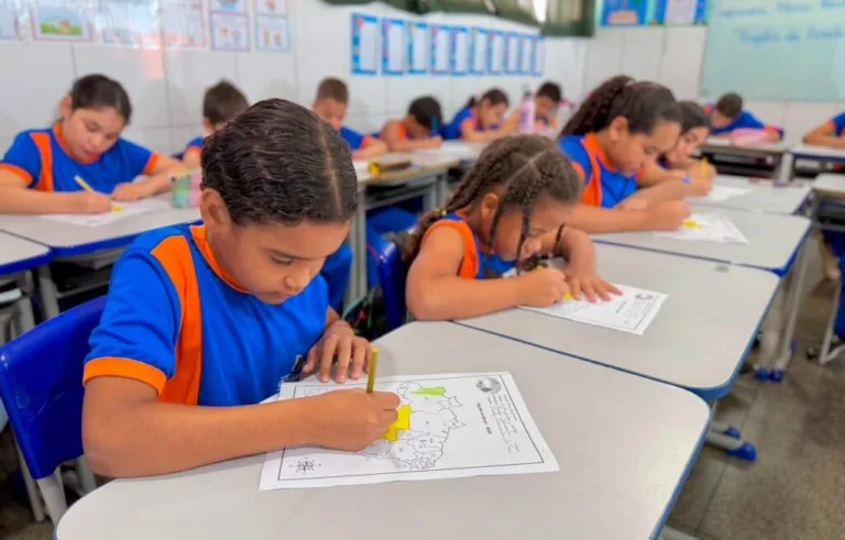 Justiça determina 70% do quadro administrativo ativo na rede municipal de Goiânia durante greve