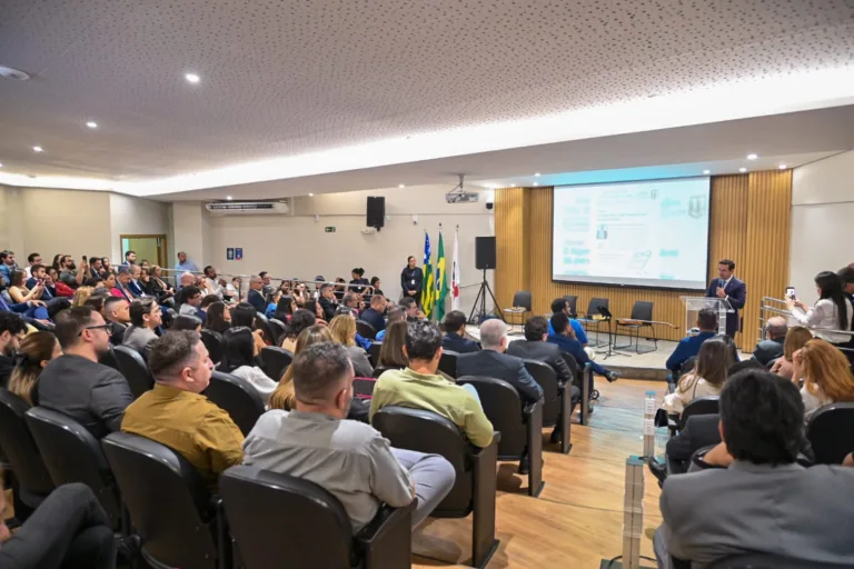 Persuasão, conhecimento e gratidão: ESA-GO abre o Mês da Advocacia com cursos a R$ 11 e campanha de valorização da advocacia