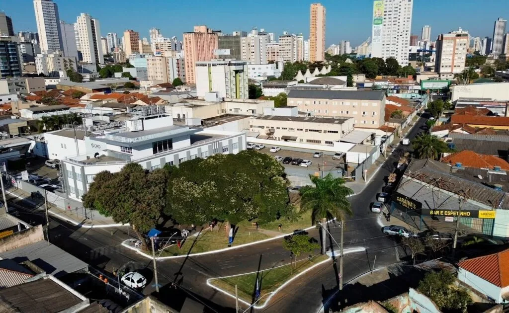Mabel assina primeira parceria do novo Adote uma Praça para ampliar revitalização de áreas públicas