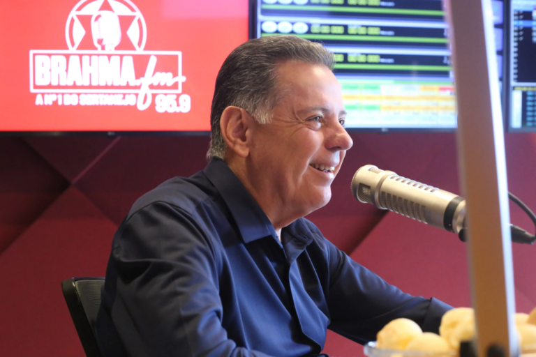 Marconi Perillo estreia no horário eleitoral, destaca gestões e convida goianos a discutir propostas online