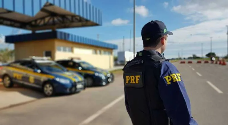 TRF1 mantém candidato no concurso da PRF e afasta eliminação por alterações degenerativas na coluna