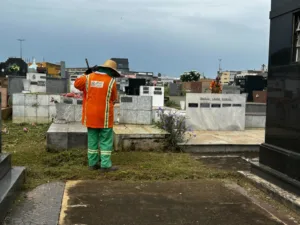 Companhia de Urbanização de Goiânia inicia limpeza e manutenção do
