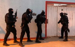 STF valida busca domiciliar feita após policiais visualizarem drogas do lado de fora do imóvel