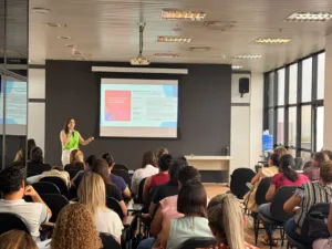 Goiânia capacita profissionais da rede municipal que atuam em salas