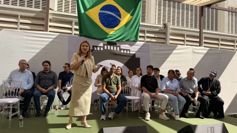 Prefeitura de Goiânia inaugura espaço de convivência na Viela 36,